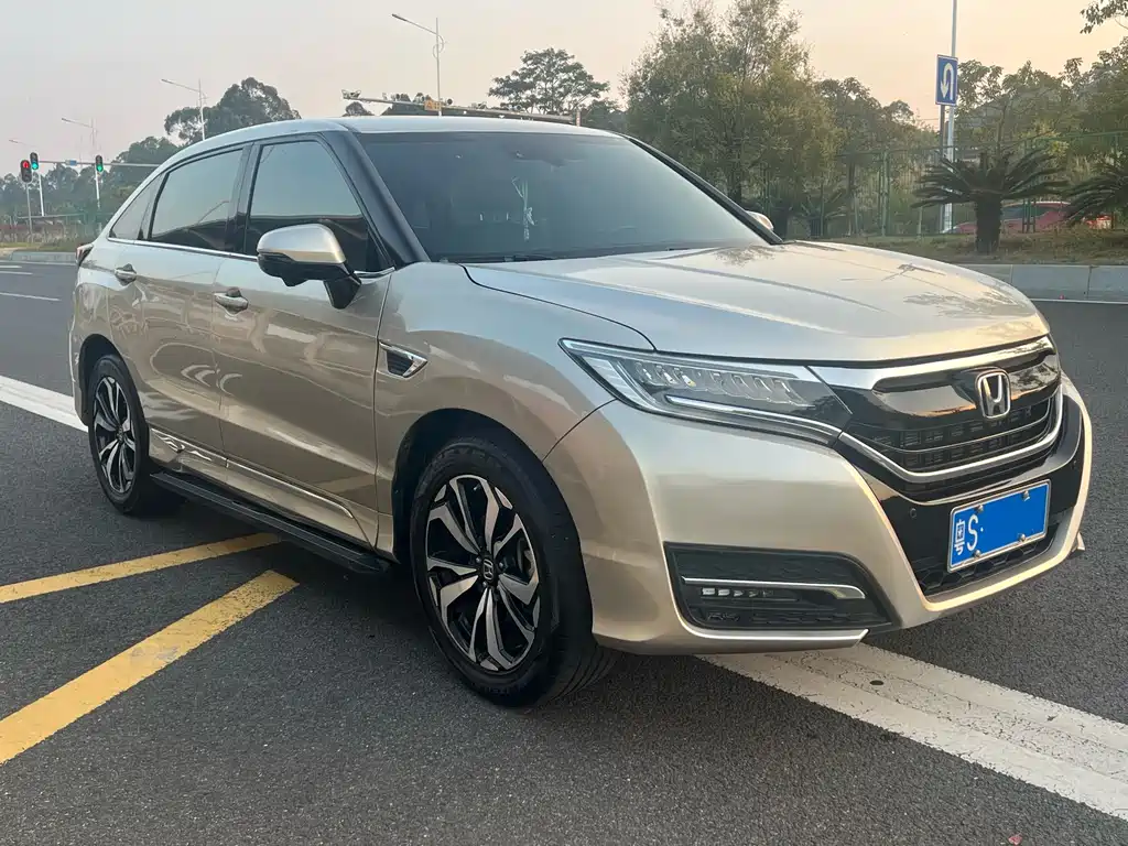 Honda UR-V 2017 240TURBO 2WD Deluxe Edition National V купить на сайте DeffCars