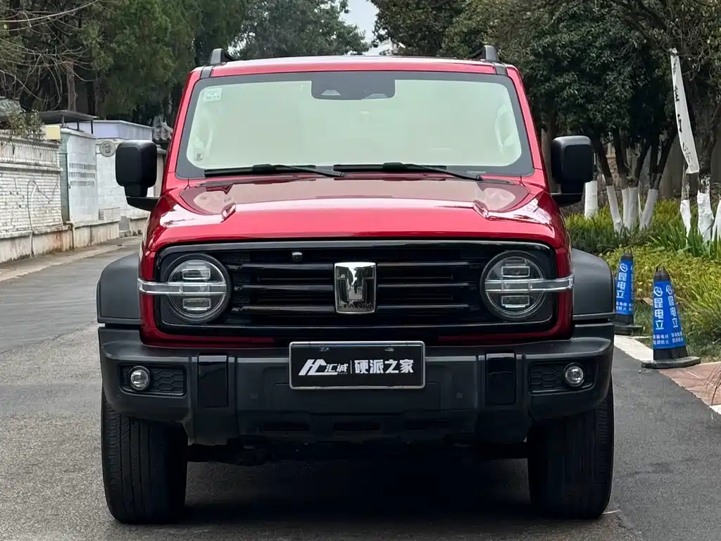 Tank 300 2021 Off-Road Version 2.0T Challenger купить на сайте DeffCars
