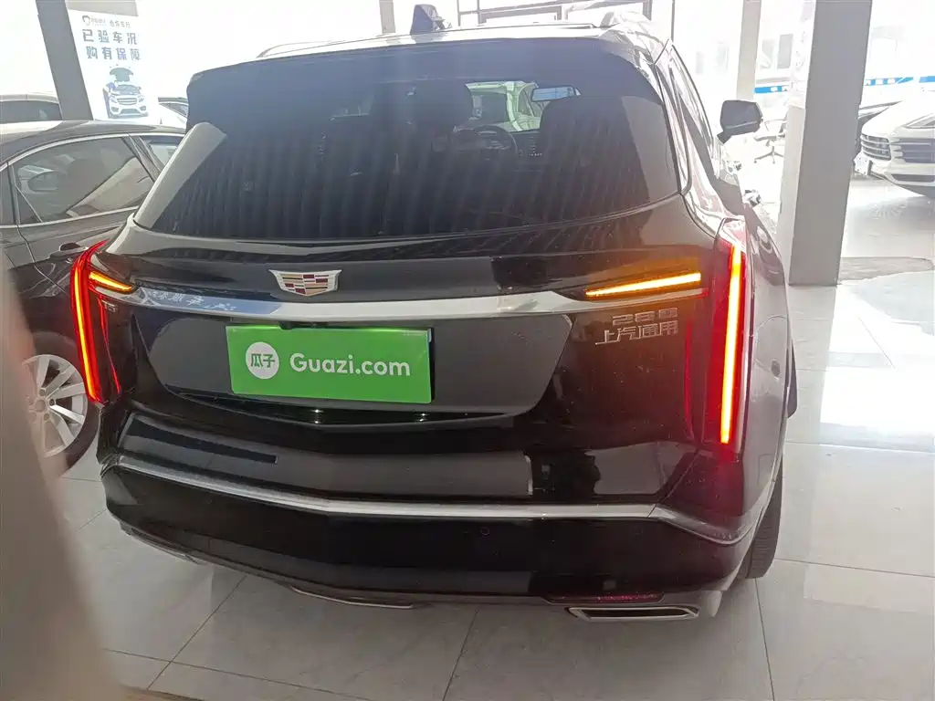 Cadillac XT5 2025 2.0T Metropolis купить на сайте DeffCars