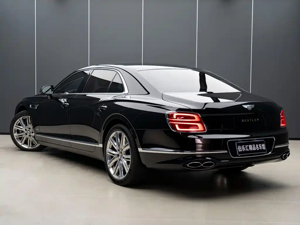 Flying Spur 2022 4.0T V8 Standard Edition купить на сайте DeffCars