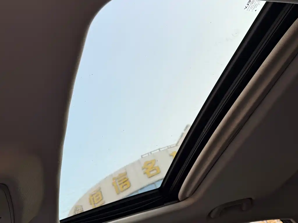 Emgrand GL 2019 1.4T CVT elite smart model купить на сайте DeffCars