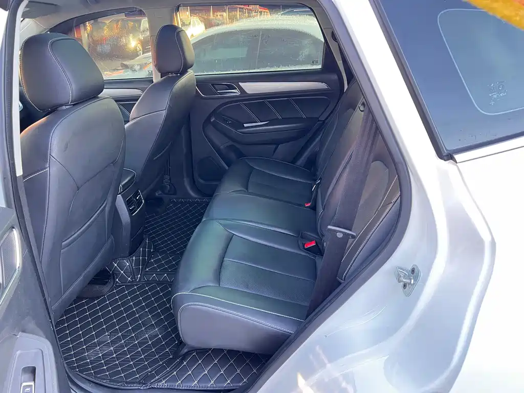 Roewe RX5 2018 20T two-wheel drive automatic flagship version купить на сайте DeffCars