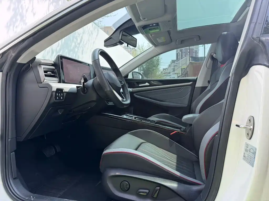 Lingdu 2023 Lingdu L 280TSI DSG Hot Edition купить на сайте DeffCars