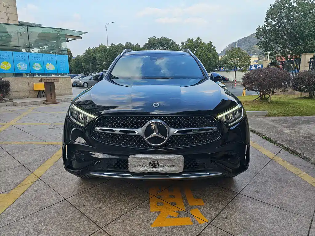 Mercedes-Benz GLC 2023 facelift GLC 260 L 4MATIC luxury model 7 seats купить на сайте DeffCars