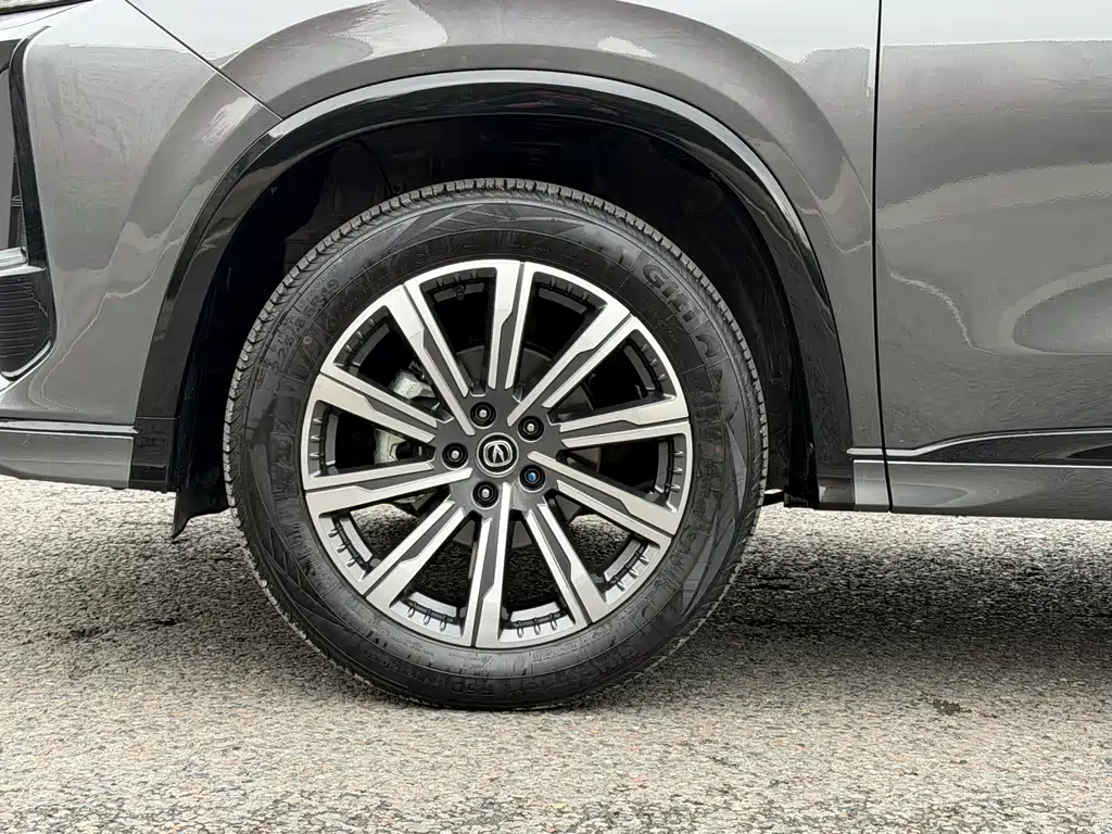 Changan CS75PLUS 2023 third generation 1.5T automatic premium model купить на сайте DeffCars