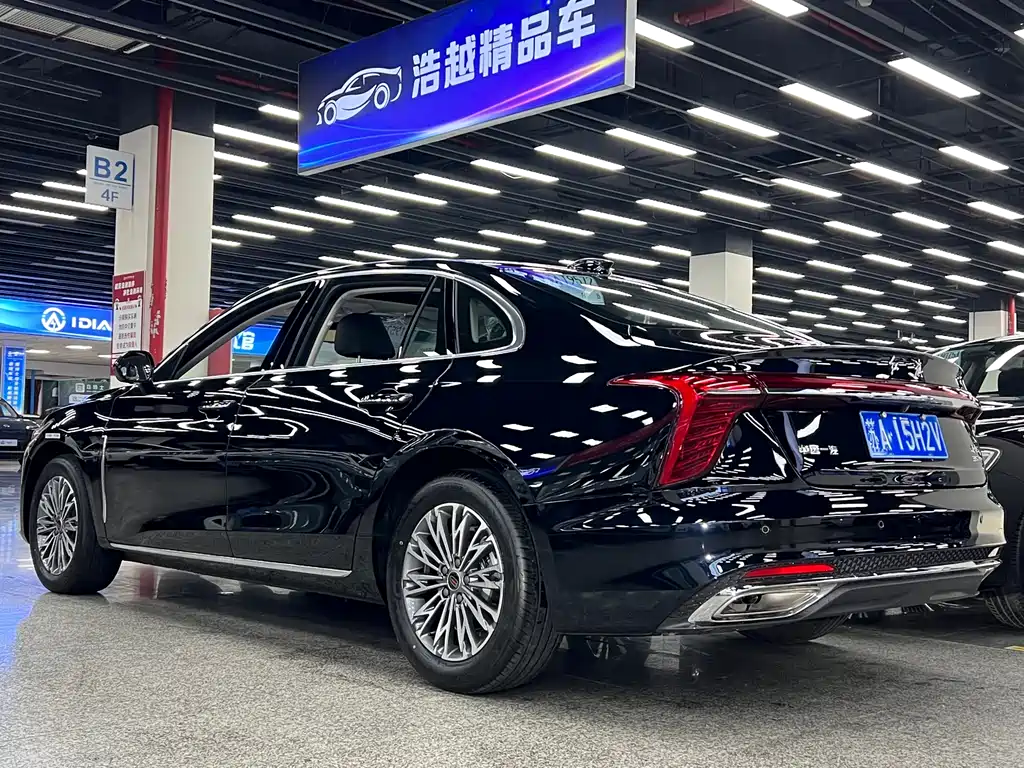 Hongqi H5 2025 1.5T DCT Flag Rhyme Edition купить на сайте DeffCars