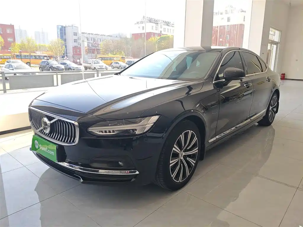 Volvo S90 2021 B5 Zhiyuan Luxury Edition купить на сайте DeffCars