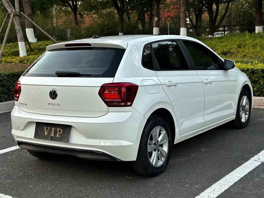 Polo 2021 Plus 1.5L Automatic Panoramic Enjoyment Edition купить на сайте DeffCars