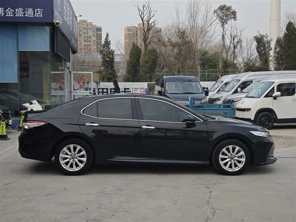 Camry 2019 2.0G Deluxe Edition National VI купить на сайте DeffCars