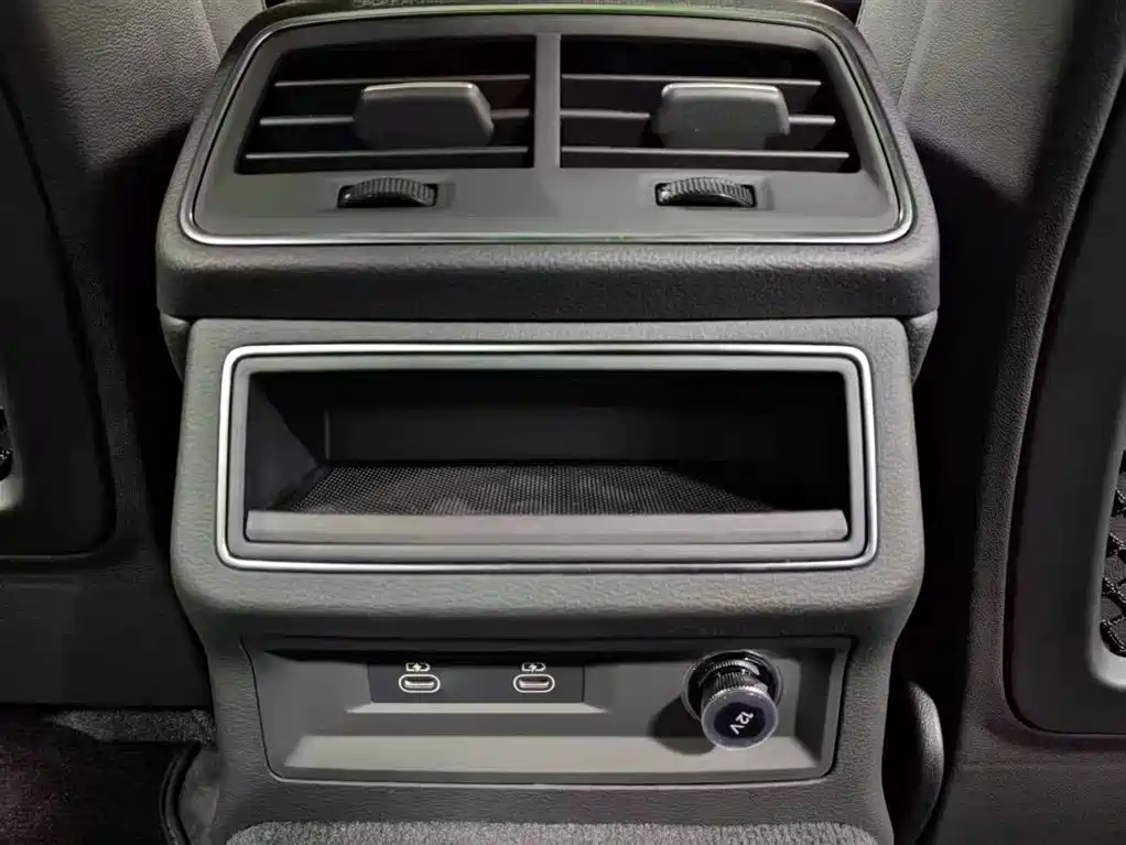 Audi A6L 2023 40 TFSI luxury and dynamic model купить на сайте DeffCars