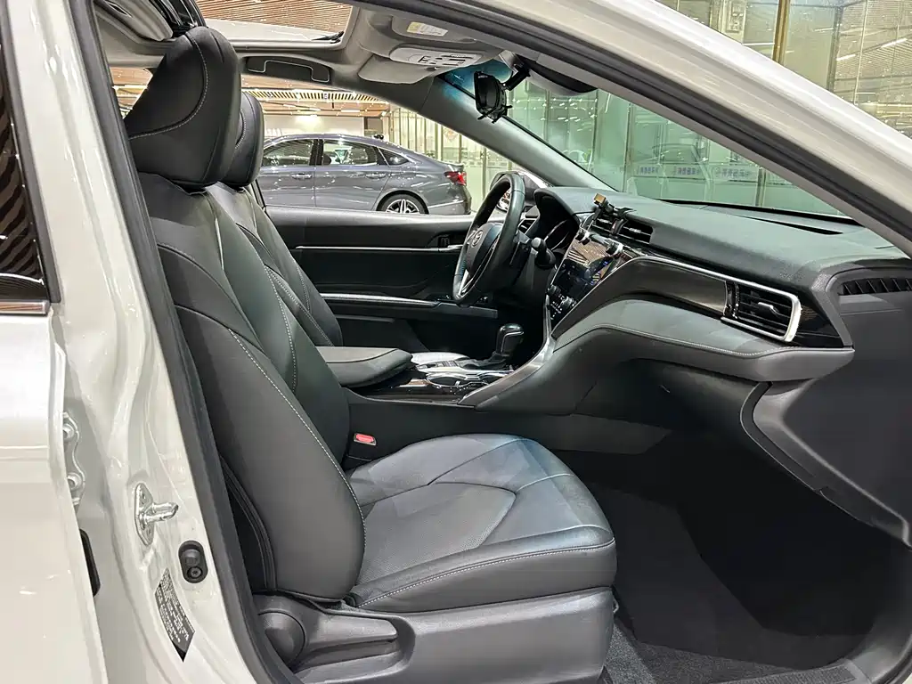 Camry 2019 2.0S Advanced Edition National VI купить на сайте DeffCars