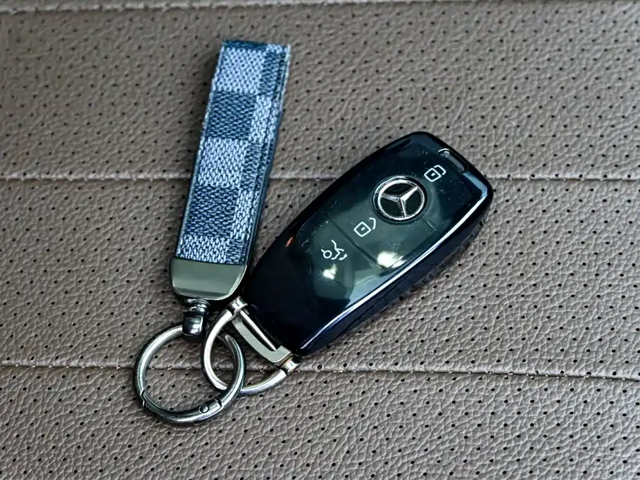 Mercedes-Benz E-Class 2021 facelift E 300 L fashionable model купить на сайте DeffCars