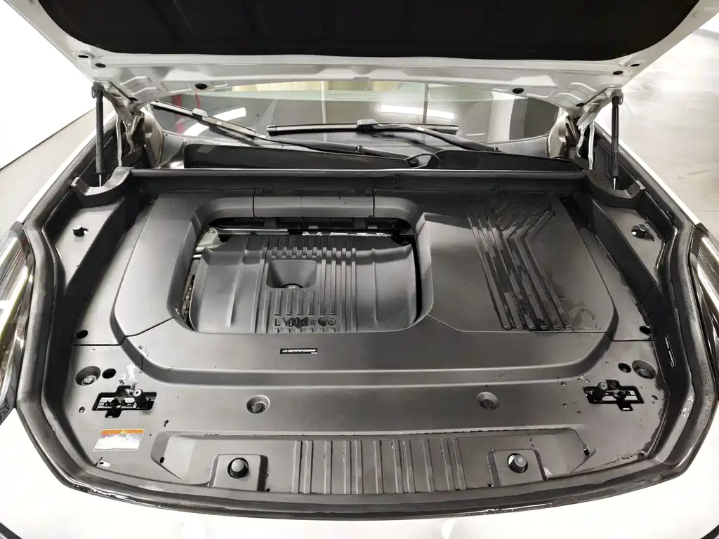 Lynk & Co 09 EM-P 2023 2.0TD EM-P Long Range Edition PM six seats купить на сайте DeffCars