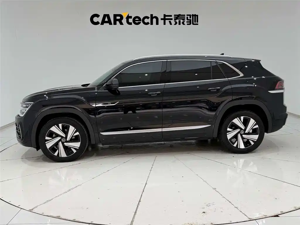 Touron 2024 Touron X 380TSI four-wheel drive luxury version купить на сайте DeffCars