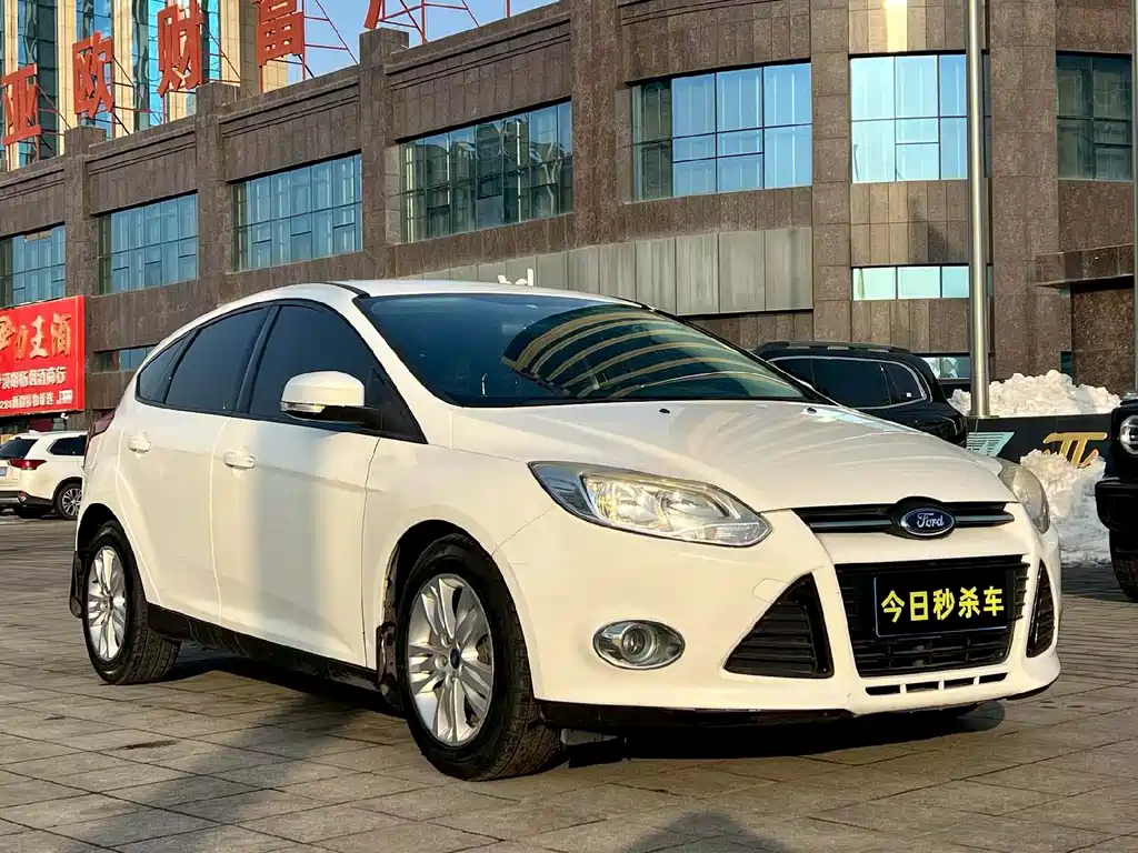 Focus 2012 hatchback 1.6L automatic comfort type купить на сайте DeffCars