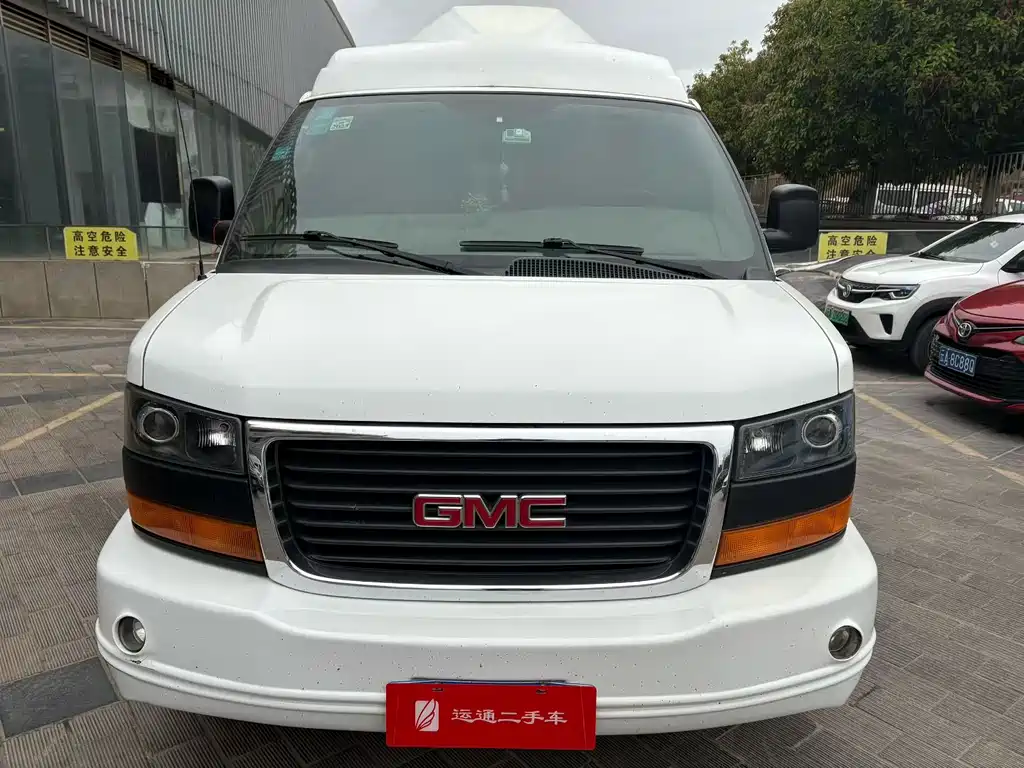 SAVANA 2011 5.3L Business Star 7-seater купить на сайте DeffCars