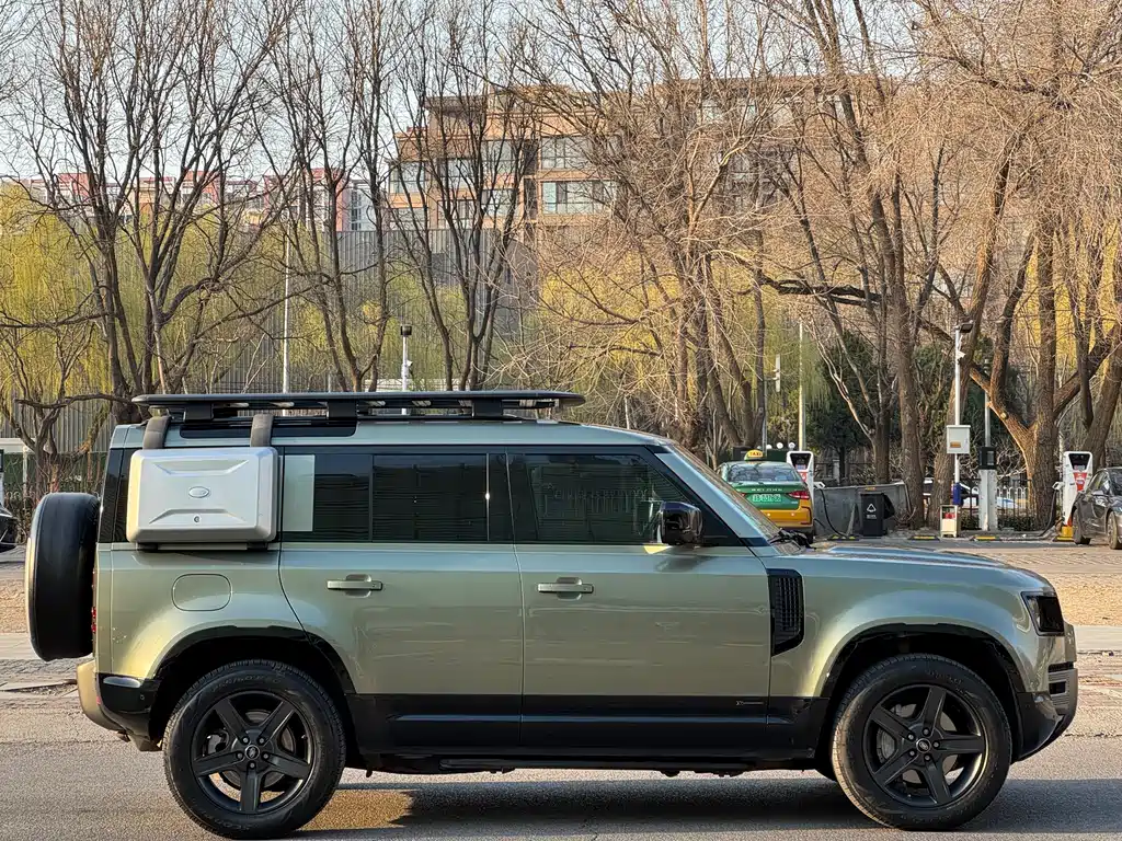 Land Rover Defender 2021 110 P400 X-DYNAMIC HSE купить на сайте DeffCars