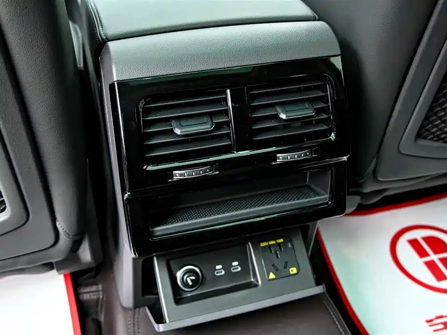 Touareg 2023 3.0TSI Ruixiang Edition Classic Sports Package купить на сайте DeffCars