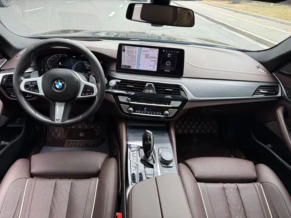 BMW 5 Series 2021 530Li Exclusive M Sports Package купить на сайте DeffCars