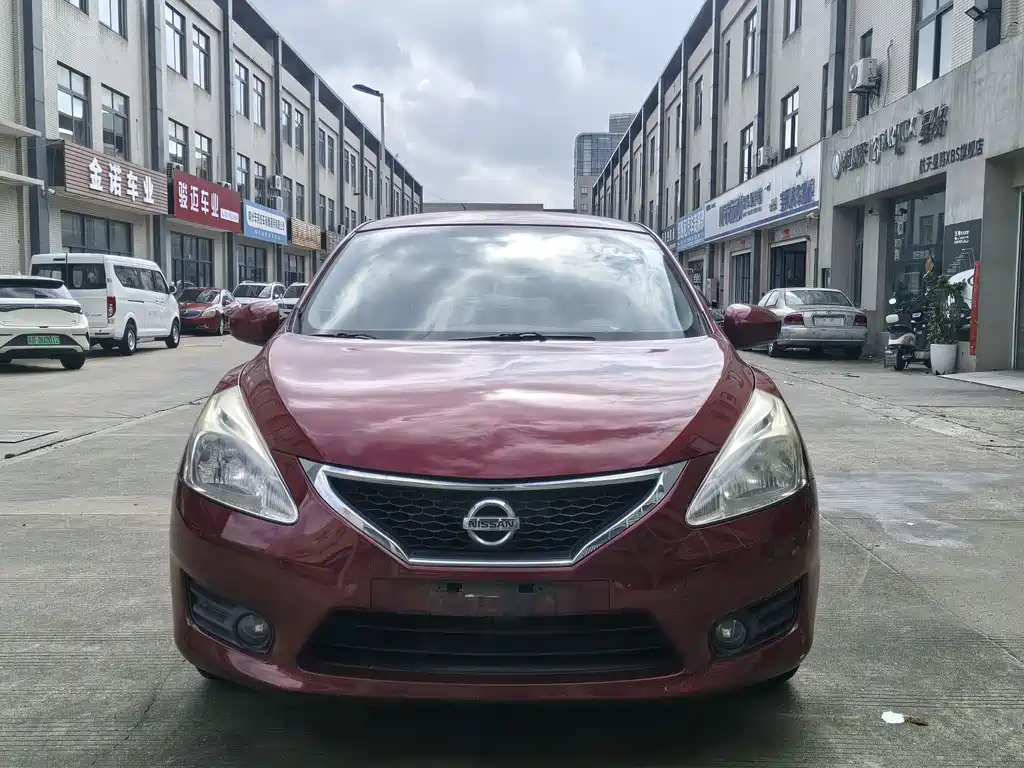 Tiida 2014 1.6L CVT comfort model купить на сайте DeffCars