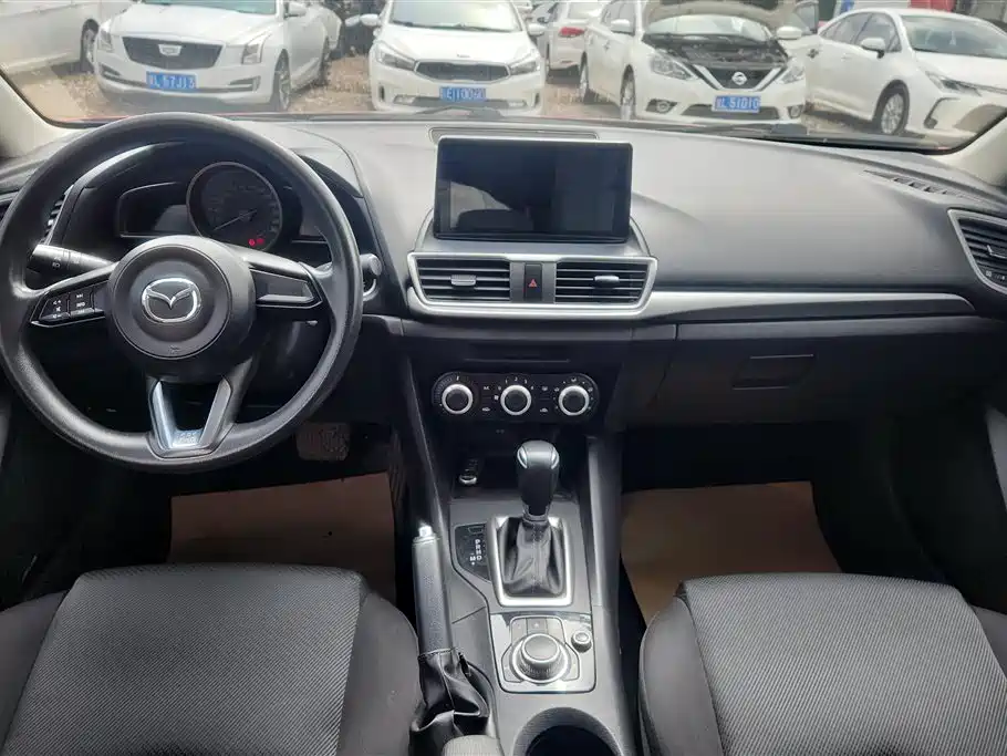 Mazda3 Angkesela 2017 Sedan 1.5L Automatic Comfort Type National V купить на сайте DeffCars