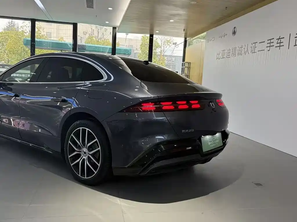 Denza Z9 2024 1100km four-wheel drive Max version купить на сайте DeffCars