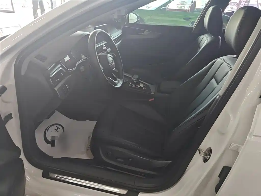 Audi A4L 2019 40 TFSI Enterprising National VI купить на сайте DeffCars