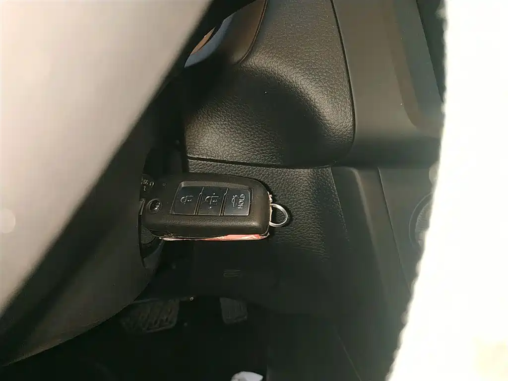 Sylphy 2024 model facelift 2 classic 1.6XE CVT comfort version купить на сайте DeffCars