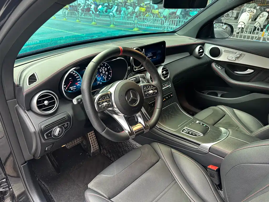 Mercedes-Benz GLC Coupe AMG 2022 AMG GLC 43 4MATIC Coupe SUV купить на сайте DeffCars