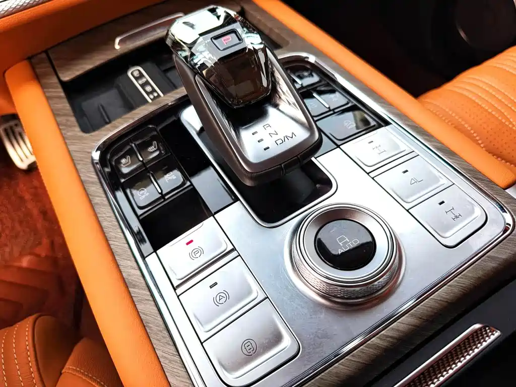 Tank 500 2022 model 3.0T sports version, environment type, 5 seats купить на сайте DeffCars