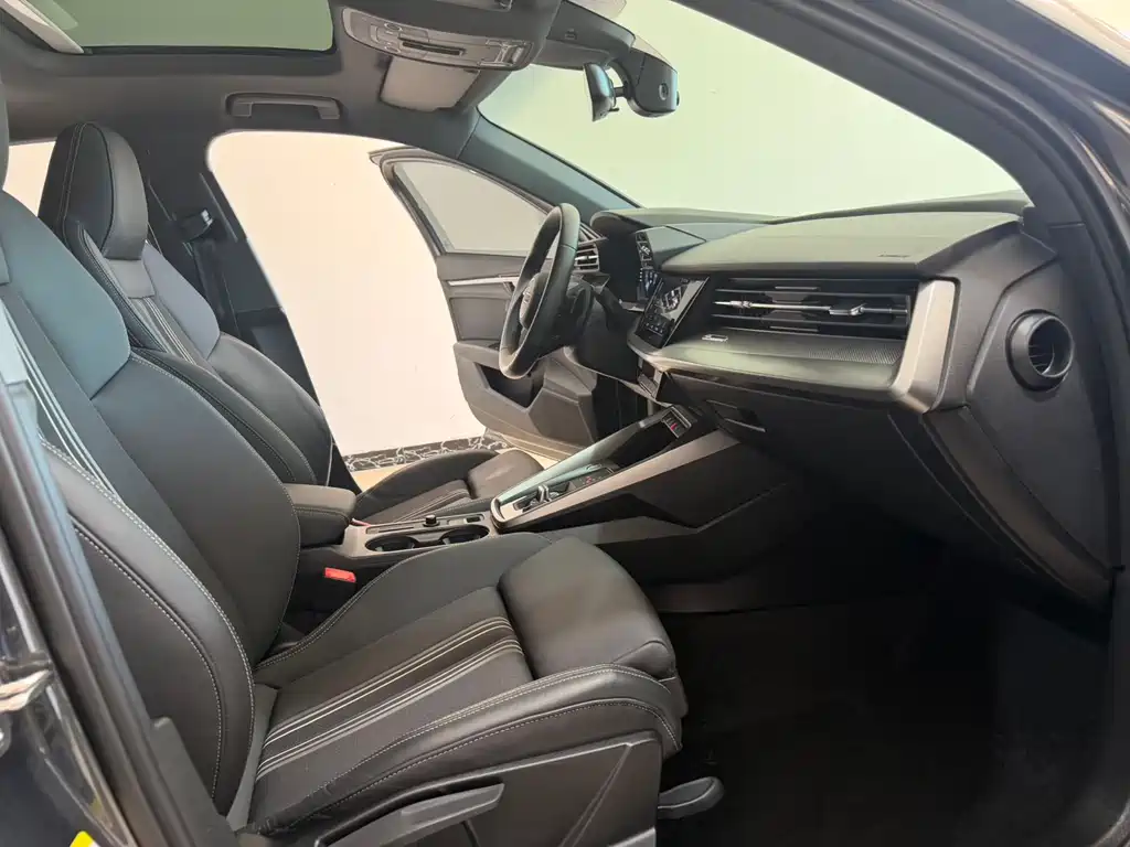 Audi A3 2022 A3L Limousine 35 TFSI Fashion Sporty купить на сайте DeffCars
