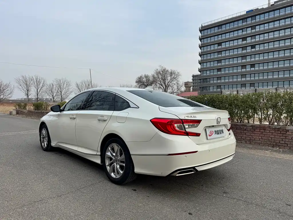 Accord 2018 260TURBO Deluxe Edition National VI купить на сайте DeffCars