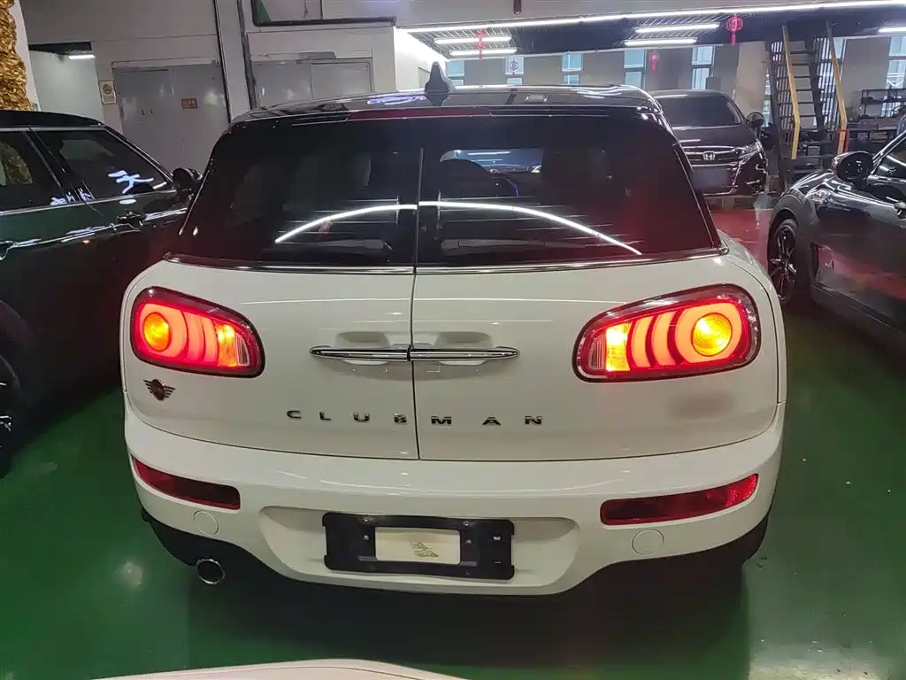 MINI CLUBMAN 2018 1.5T COOPER Artist купить на сайте DeffCars