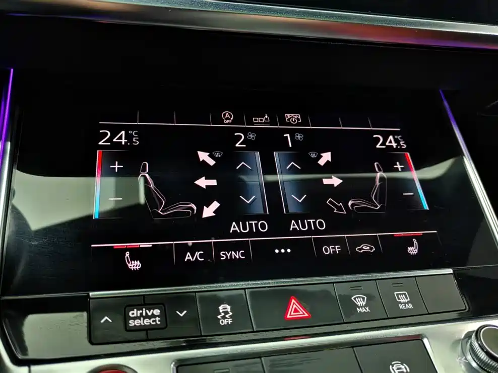 Audi A6L 2019 45 TFSI quattro exclusive dynamic model купить на сайте DeffCars