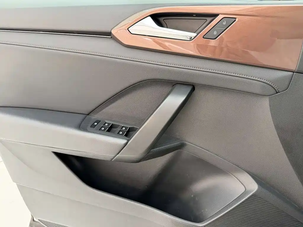 Tuyue 2022 330TSI four-wheel drive flagship version купить на сайте DeffCars
