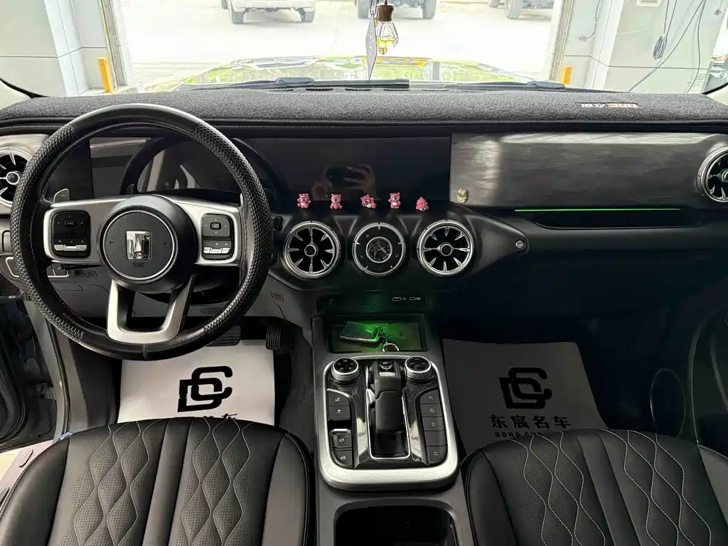 TANK 300 2021 off-road version 2.0T Challenger купить на сайте DeffCars