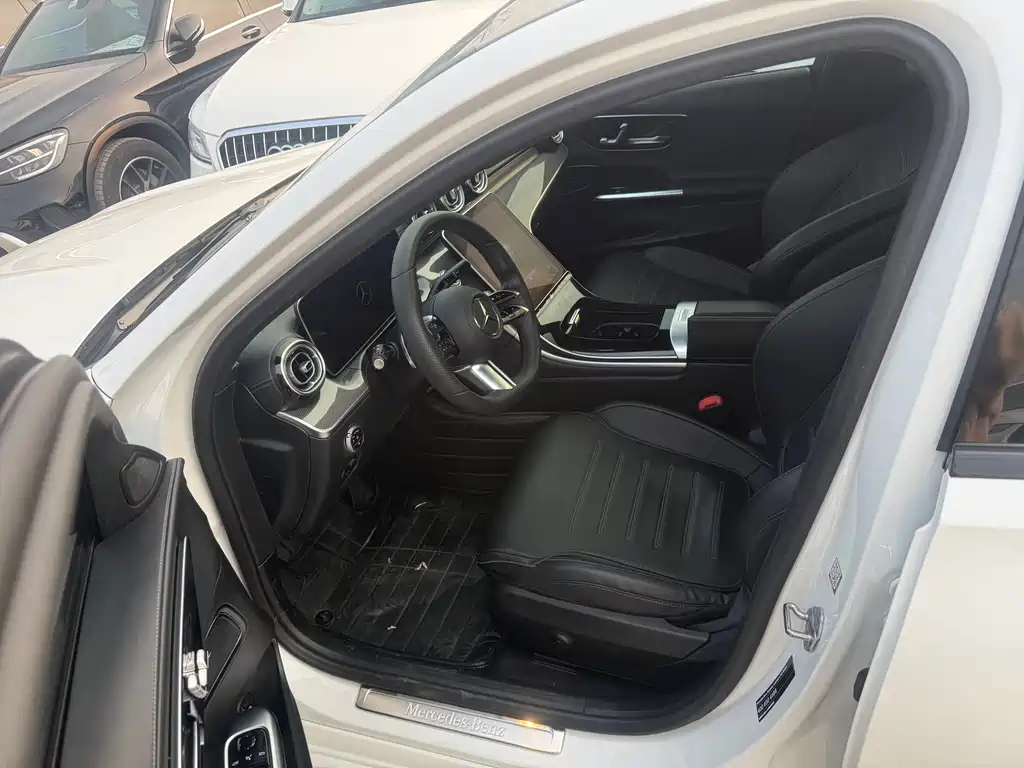 Mercedes-Benz C-Class 2022 facelift C 260 L sports version купить на сайте DeffCars