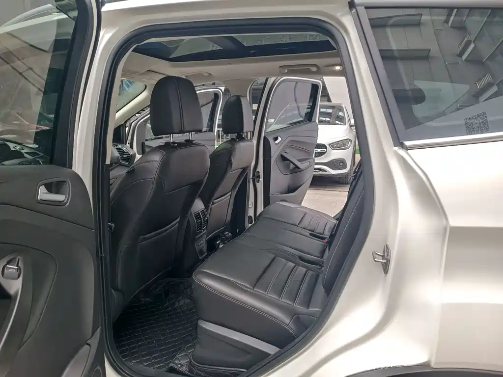 Escape 2019 EcoBoost 245 four-wheel drive luxury wing type National VI купить на сайте DeffCars