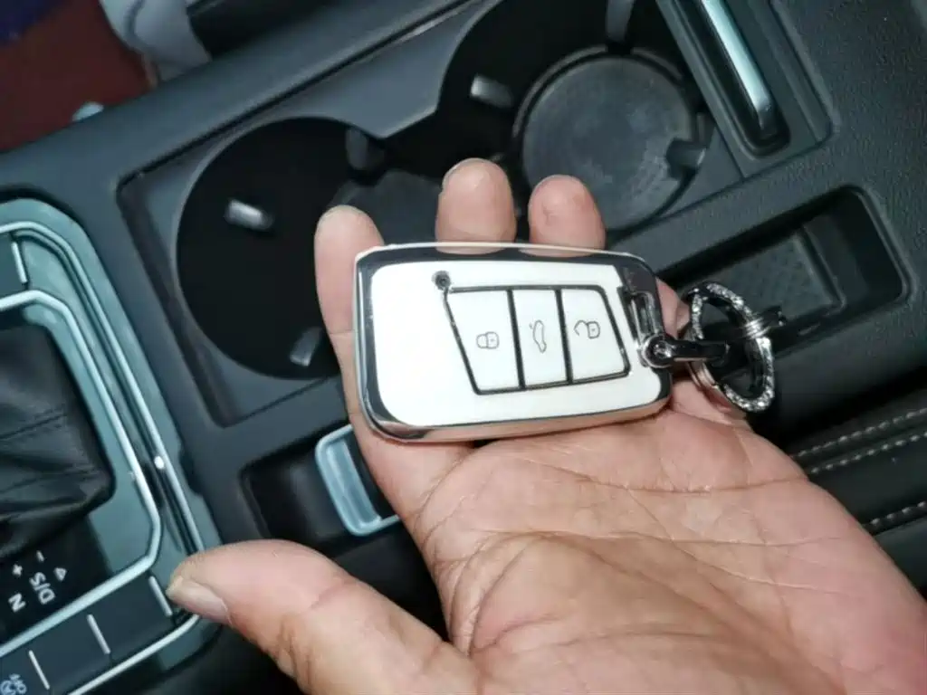 Magotan 2023 2 million commemorative edition 330TSI DSG leading model купить на сайте DeffCars