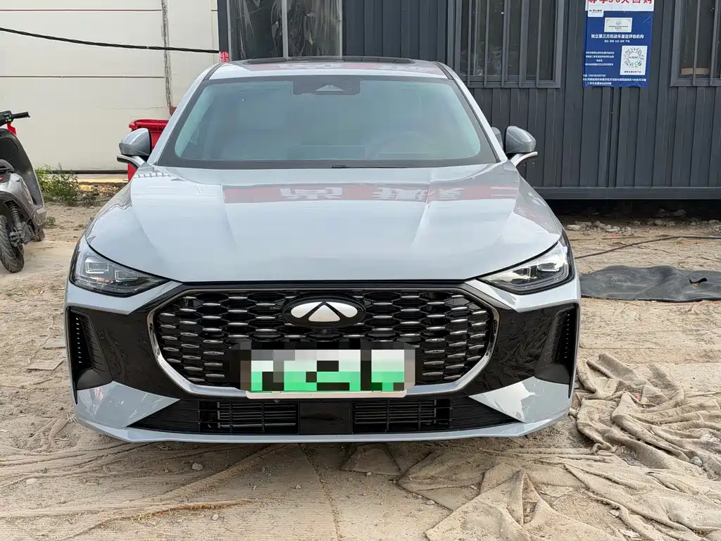 Fengyun A8L 2025 model 1.5TGDI 145km comfort type купить на сайте DeffCars