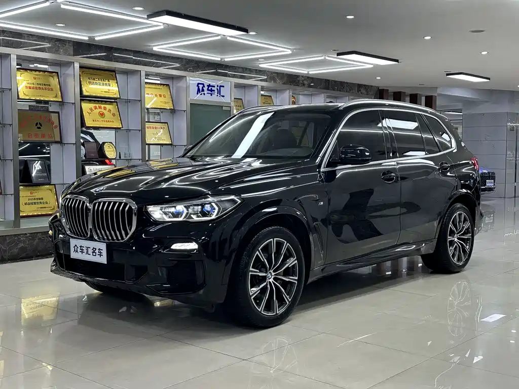 BMW X5 imported 2019 xDrive40i M sports package купить на сайте DeffCars