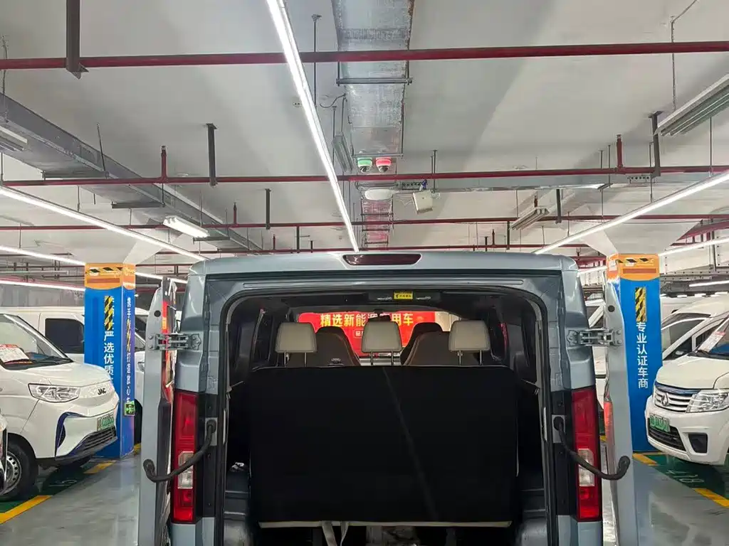 Cross Starlight EV 2025 350km luxury version 9 seats 50.23kWh купить на сайте DeffCars