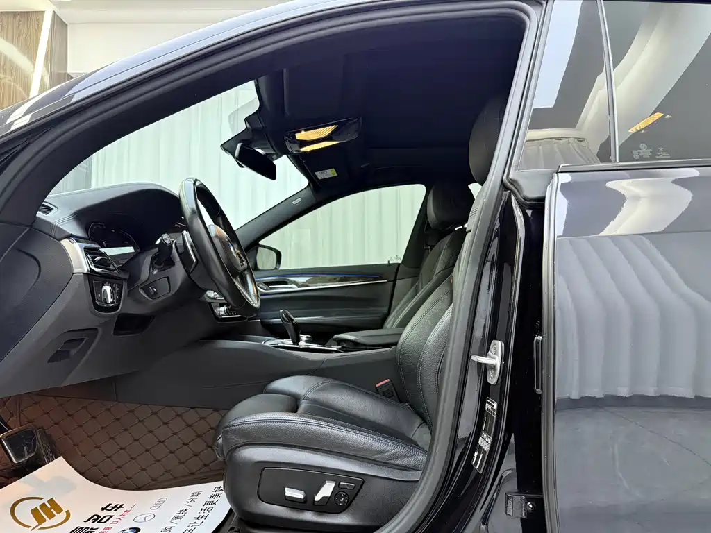 BMW 6 Series GT 2022 630i M Sports Package купить на сайте DeffCars