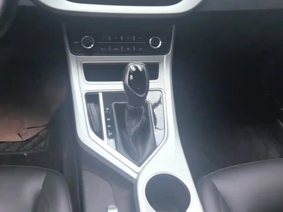 Vision 2018 1.5L automatic premium model купить на сайте DeffCars