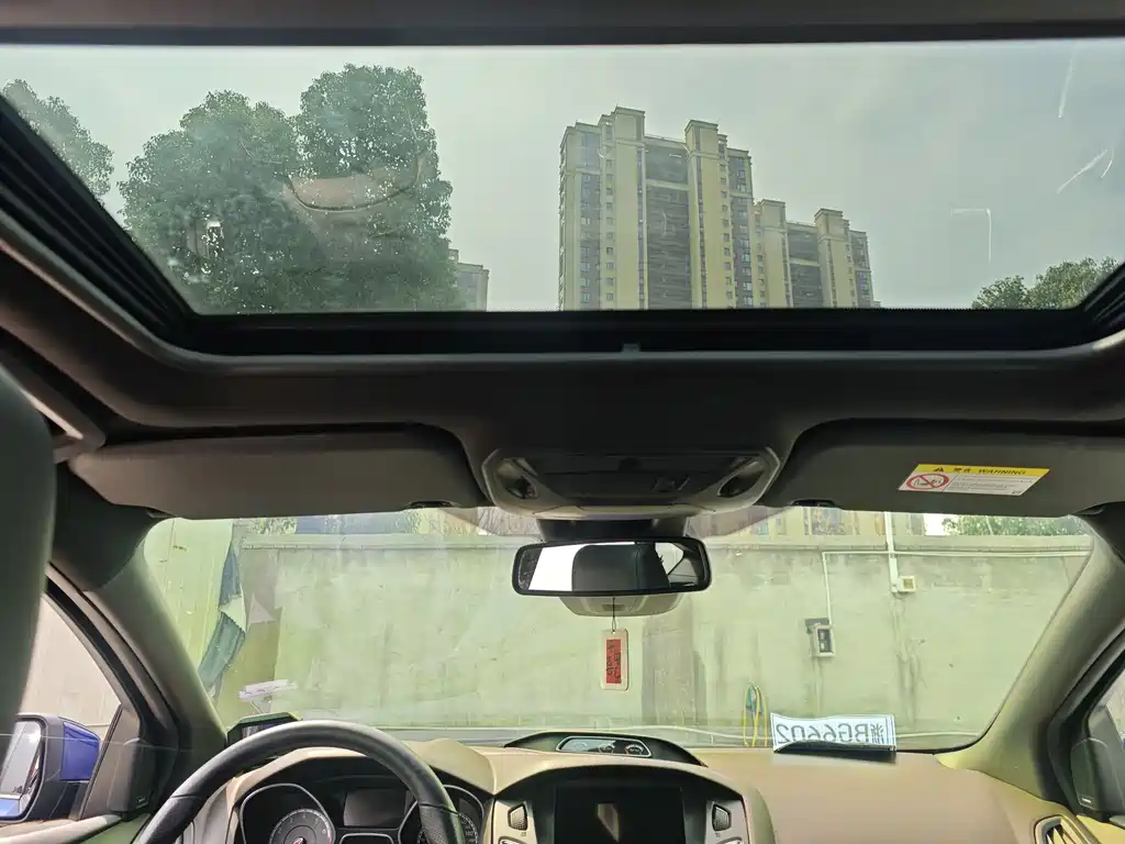 Focus imported 2015 2.0T ST standard version купить на сайте DeffCars