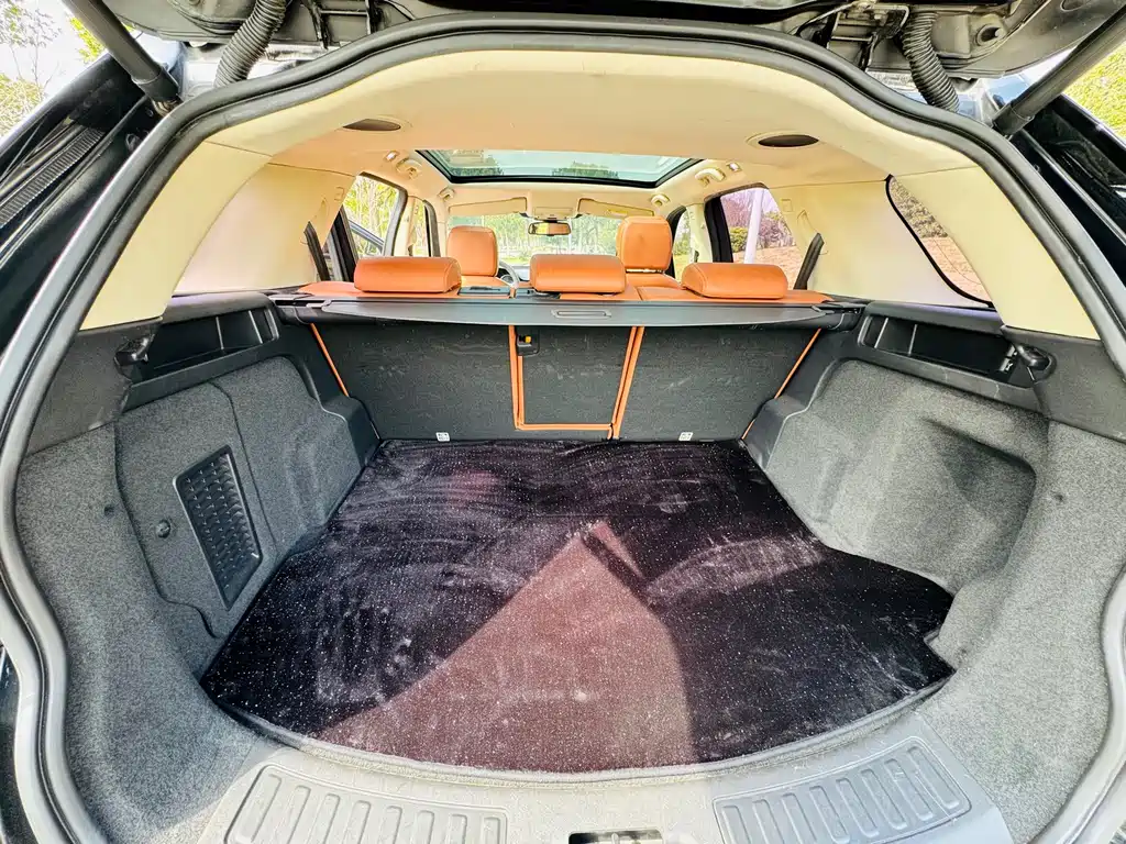 Discovery Shenxing imported 2015 2.0T HSE LUXURY купить на сайте DeffCars