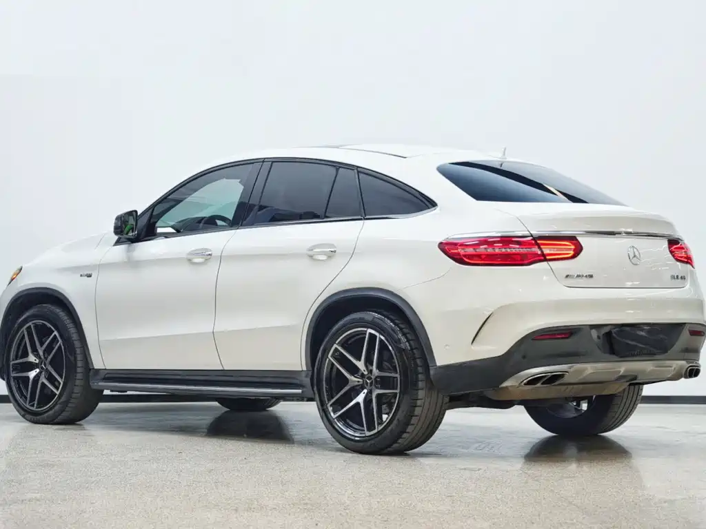 Mercedes-Benz GLE Coupe AMG 2017 AMG GLE 43 4MATIC Coupe SUV купить на сайте DeffCars