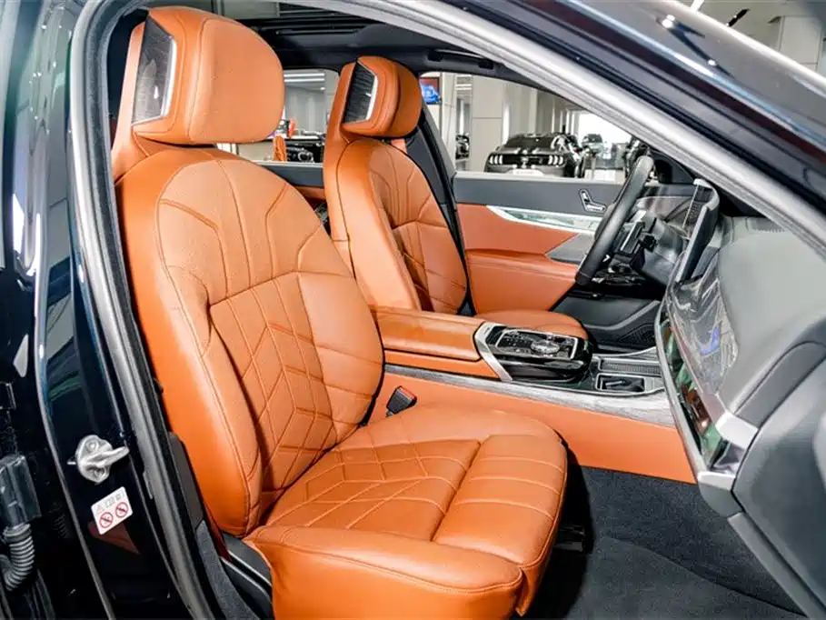 BMW 7 Series 2023 740Li Exclusive M Sports Package купить на сайте DeffCars