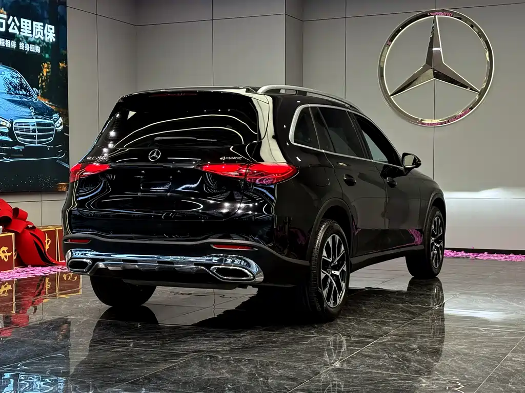 Mercedes-Benz GLC 2023 GLC 260 L 4MATIC Dynamic 5-seater купить на сайте DeffCars