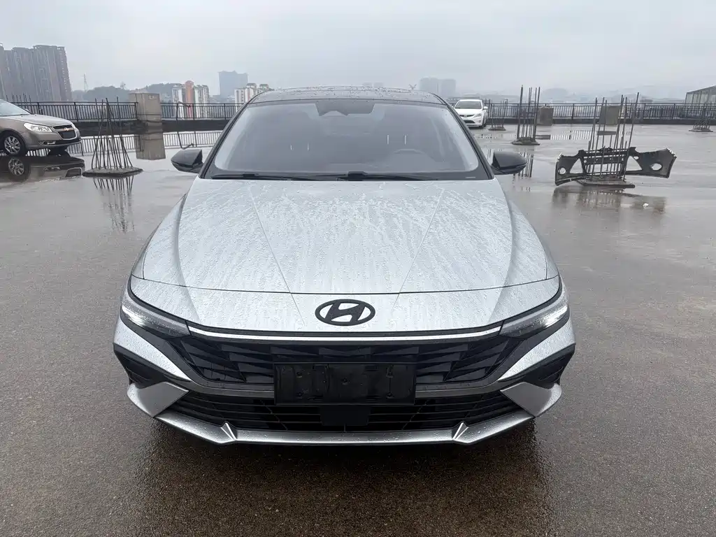 Elantra 2023 1.5L CVT LUX Premium Edition купить на сайте DeffCars